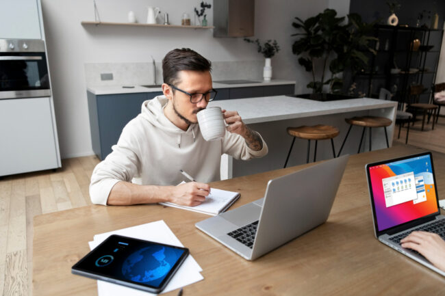 2149208567 Remote work insurance challenges and solutions for businesses and freelancers